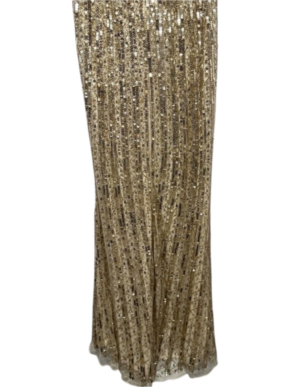 Mac Duggal 5759 Sequined
Halter Strap Trumpet
Gown Nude Gold Size 12 NWT - Picture 5 of 11